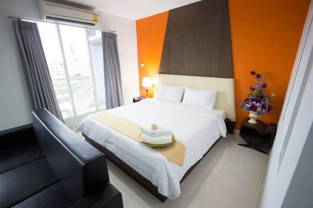 Prime Time Hotel Chonburi Exteriér fotografie